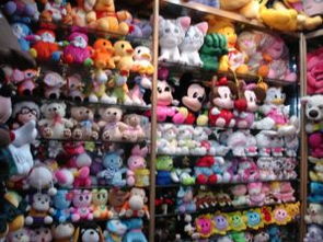 義烏市阿冬日用百貨商行 專注毛絨玩具與眼鏡的優質供應商